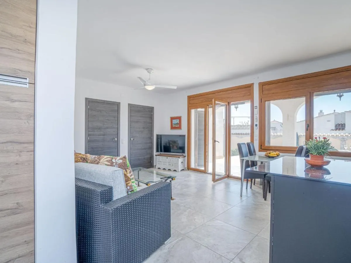 Holiday Home Cala By Interhome Empuriabrava